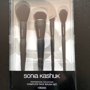 Sonia Kashuk professional face makeup brush set